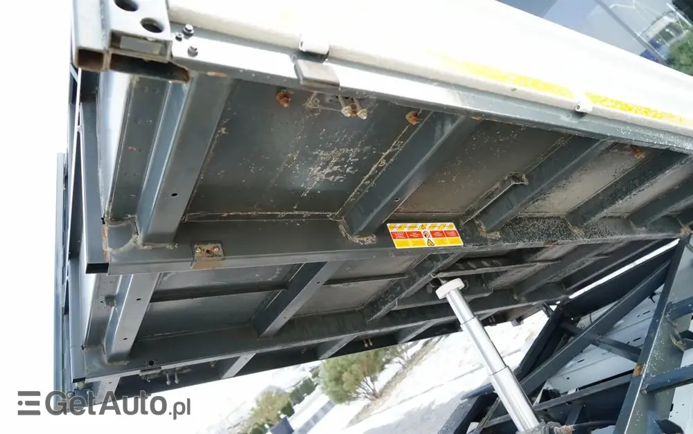 IVECO MASTER / DCI 135 /  WYWROTKA / BRYGADÓWKA  7 MIEJSC / MANUAL 