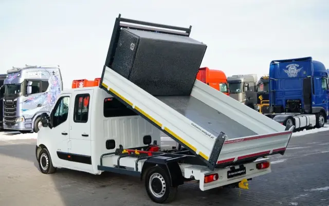 IVECO MASTER / DCI 135 /  WYWROTKA / BRYGADÓWKA  7 MIEJSC / MANUAL 