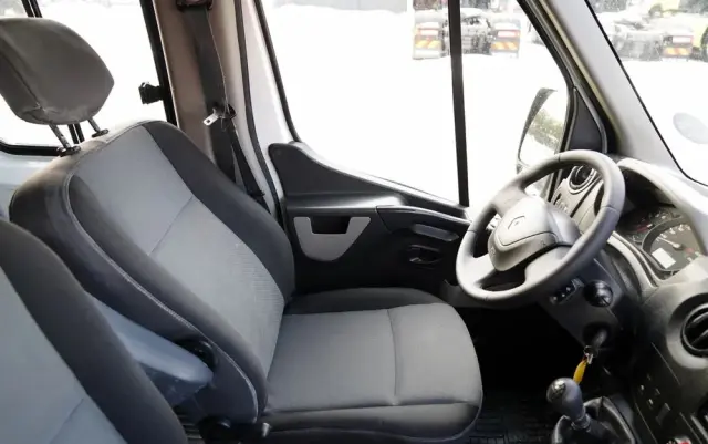 IVECO MASTER / DCI 135 /  WYWROTKA / BRYGADÓWKA  7 MIEJSC / MANUAL 