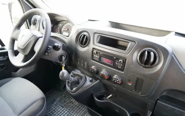 IVECO MASTER / DCI 135 /  WYWROTKA / BRYGADÓWKA  7 MIEJSC / MANUAL 