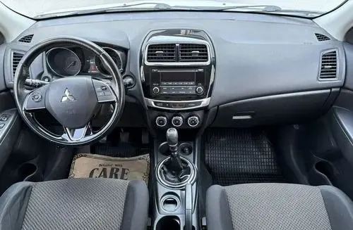 MITSUBISHI ASX 