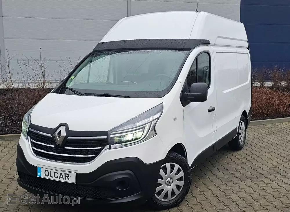 RENAULT TRAFIC 
