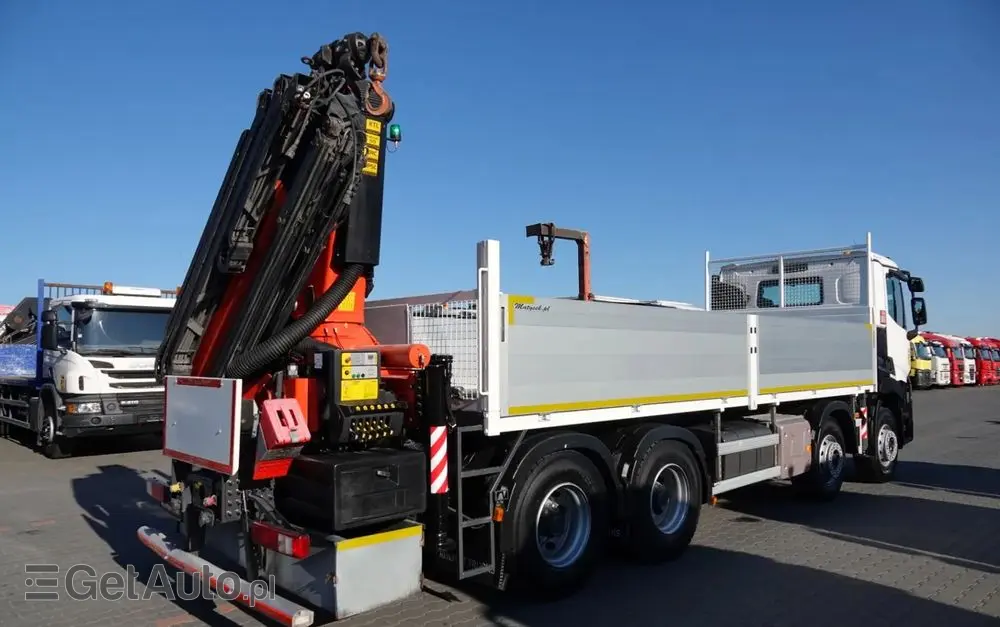 RENAULT C 430 / 8x4 / SKRZYNIOWY 7 M + HDS PALFINGER 33002 -wysów: 14,5 M / UDŹWIG 9800 KG / STEROWANIE RADIOWE / ROTATOR / EURO 6 