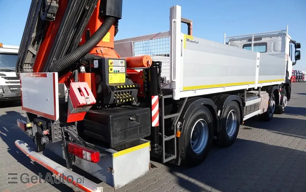 RENAULT C 430 / 8x4 / SKRZYNIOWY 7 M + HDS PALFINGER 33002 -wysów: 14,5 M / UDŹWIG 9800 KG / STEROWANIE RADIOWE / ROTATOR / EURO 6 