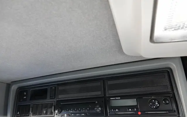 RENAULT C 430 / 8x4 / SKRZYNIOWY 7 M + HDS PALFINGER 33002 -wysów: 14,5 M / UDŹWIG 9800 KG / STEROWANIE RADIOWE / ROTATOR / EURO 6 