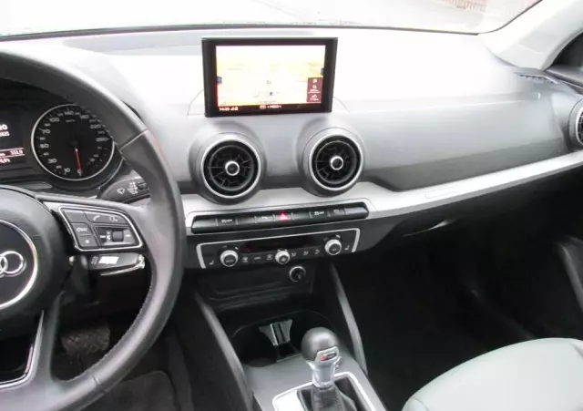 AUDI Q2 1.6 TDI S tronic