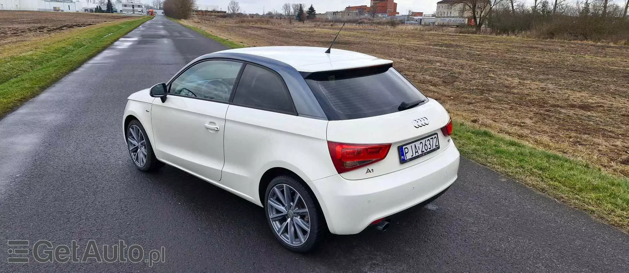 AUDI A1 1.6 TDI S line edition
