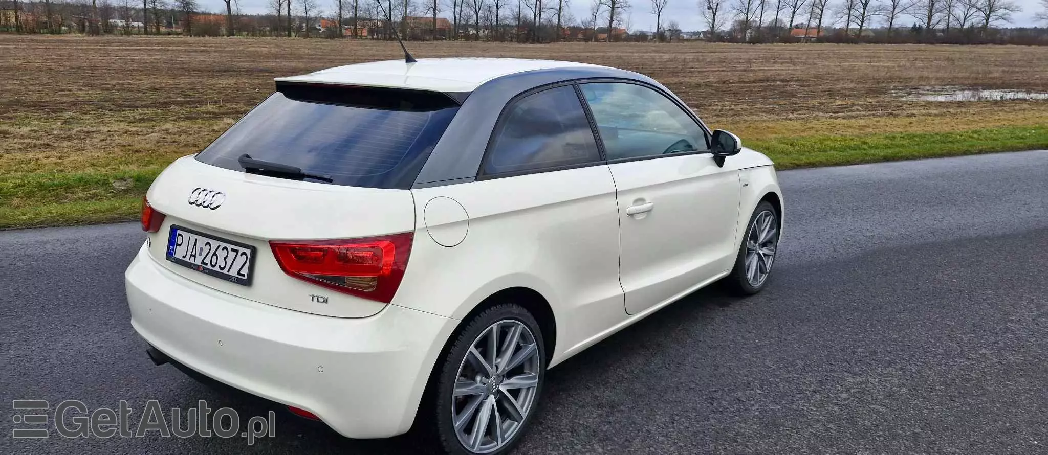 AUDI A1 1.6 TDI S line edition