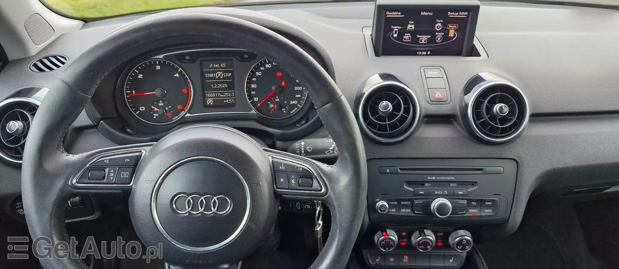 AUDI A1 1.6 TDI S line edition