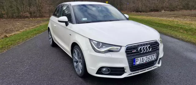 AUDI A1 1.6 TDI S line edition