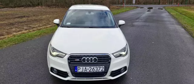 AUDI A1 1.6 TDI S line edition