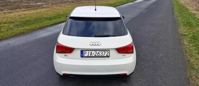 AUDI A1 1.6 TDI S line edition