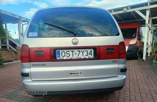 VOLKSWAGEN Sharan 