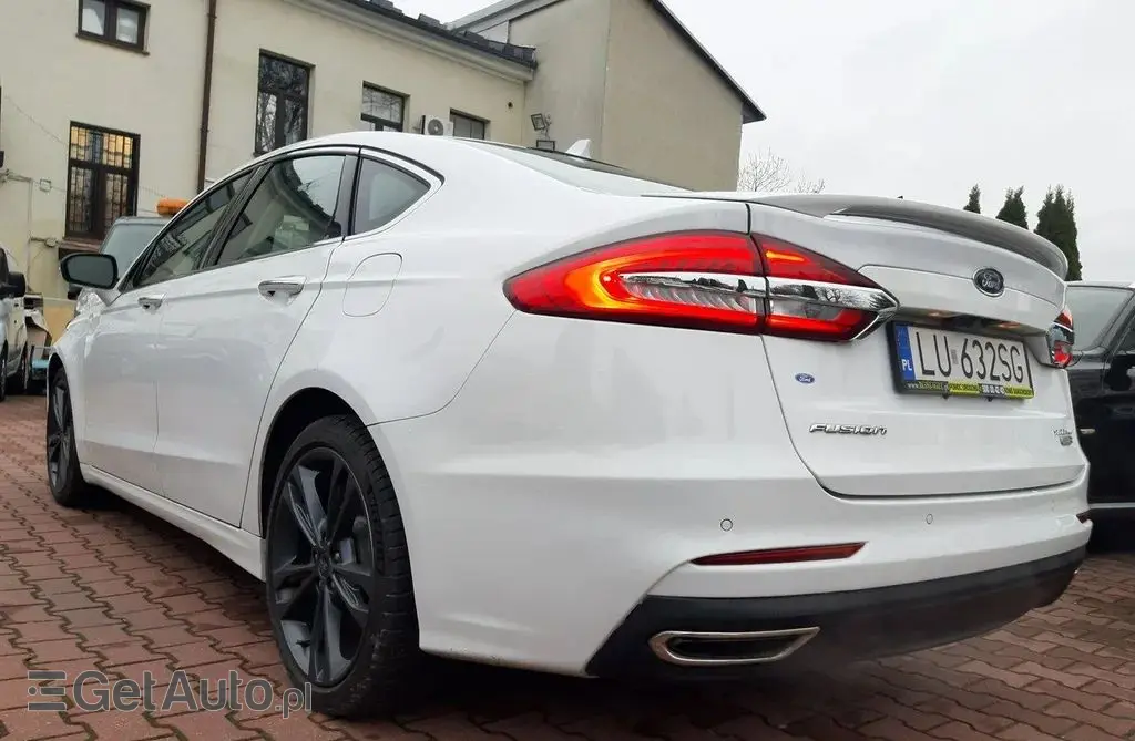 FORD Fusion 