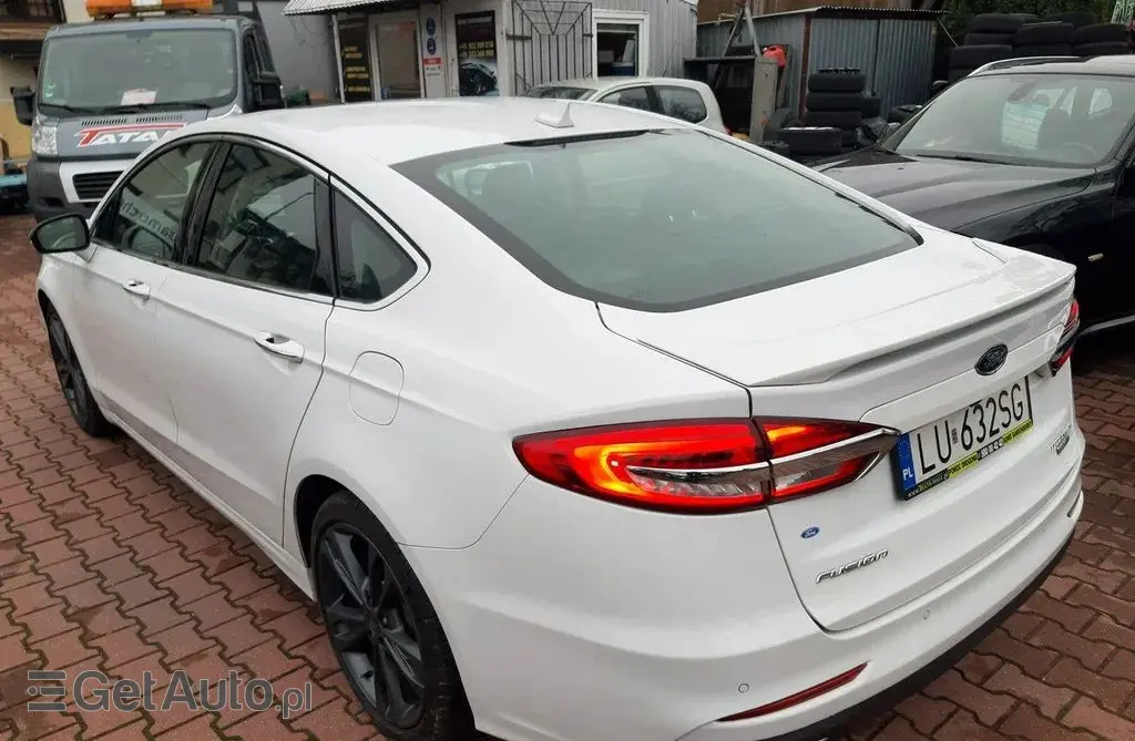 FORD Fusion 