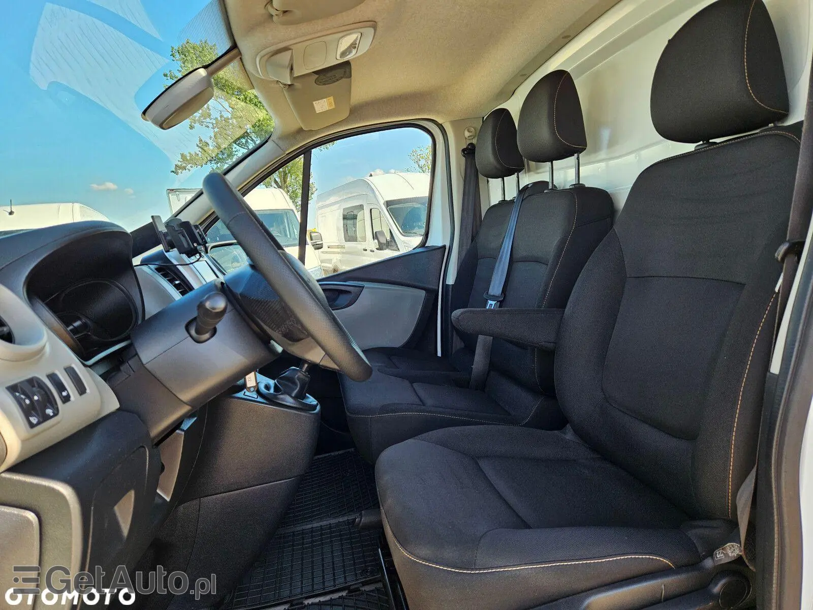 RENAULT Trafic L2H1 Pack Clim (1200)