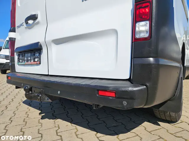 RENAULT Trafic L2H1 Pack Clim (1200)