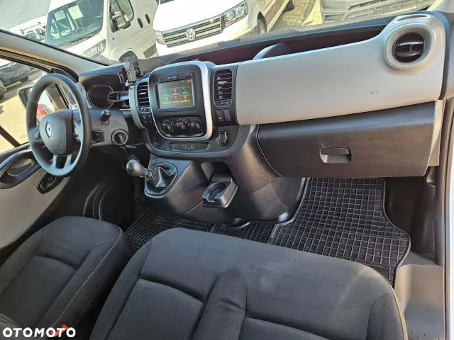 RENAULT Trafic L2H1 Pack Clim (1200)