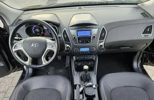 HYUNDAI Ix35 