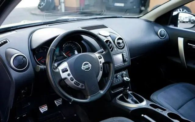 NISSAN Qashqai+2 1.5 dCi Acenta