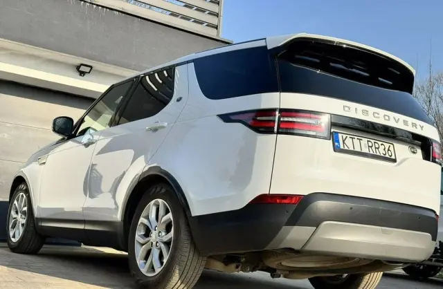 LAND ROVER Discovery 