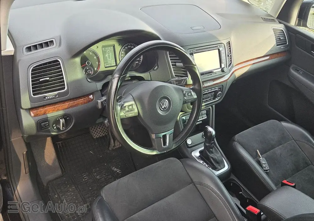 VOLKSWAGEN Sharan 2.0 TSI Highline DSG