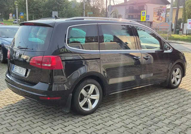 VOLKSWAGEN Sharan 2.0 TSI Highline DSG