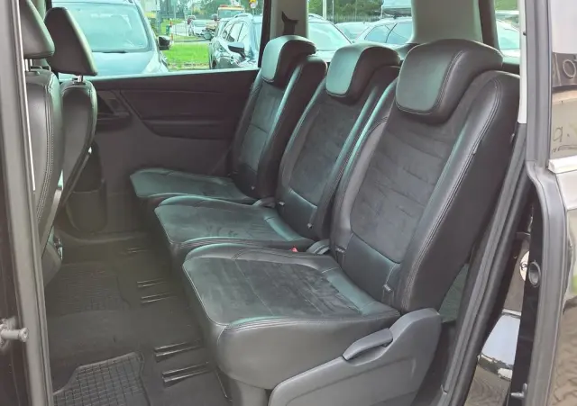VOLKSWAGEN Sharan 2.0 TSI Highline DSG
