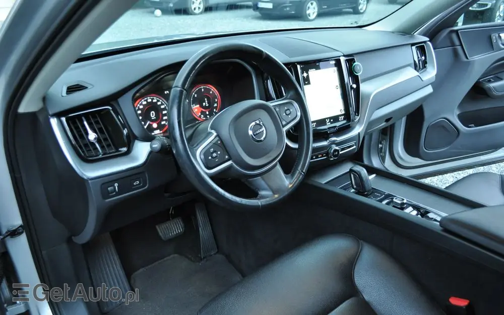 VOLVO XC 60 B4 D AWD Geartronic Inscription