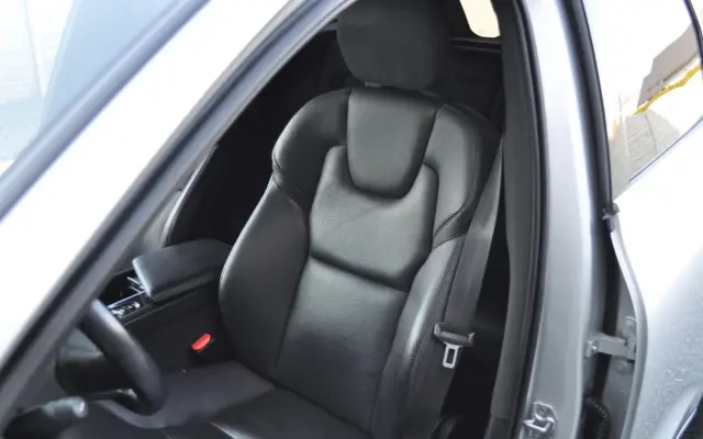 VOLVO XC 60 B4 D AWD Geartronic Inscription