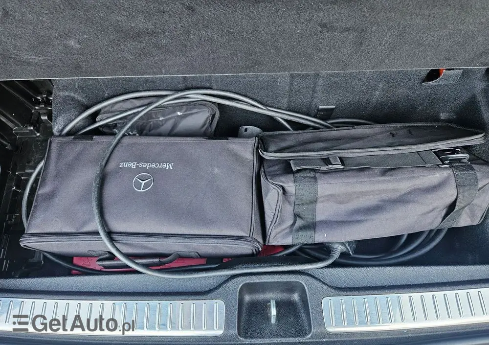 MERCEDES-BENZ GLC 300 e 4-Matic