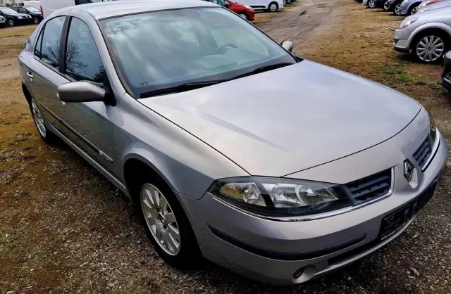 RENAULT Laguna 