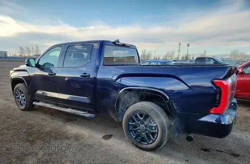 TOYOTA Tundra 