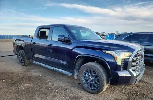 TOYOTA Tundra 