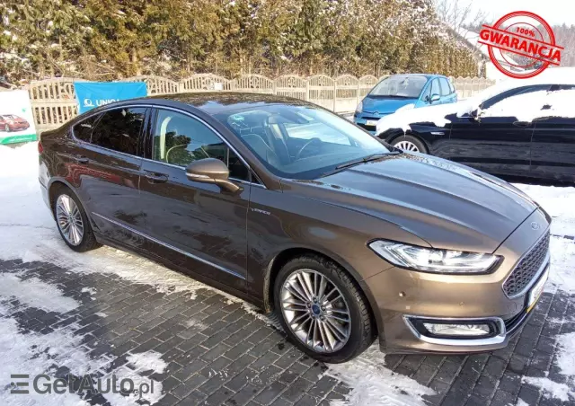 FORD Mondeo Turnier 2.0 Hybrid CVT VIGNALE