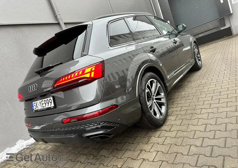 AUDI Q7 45 TDI mHEV Quattro S Line Tiptr