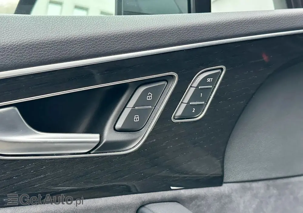 AUDI Q7 45 TDI mHEV Quattro S Line Tiptr
