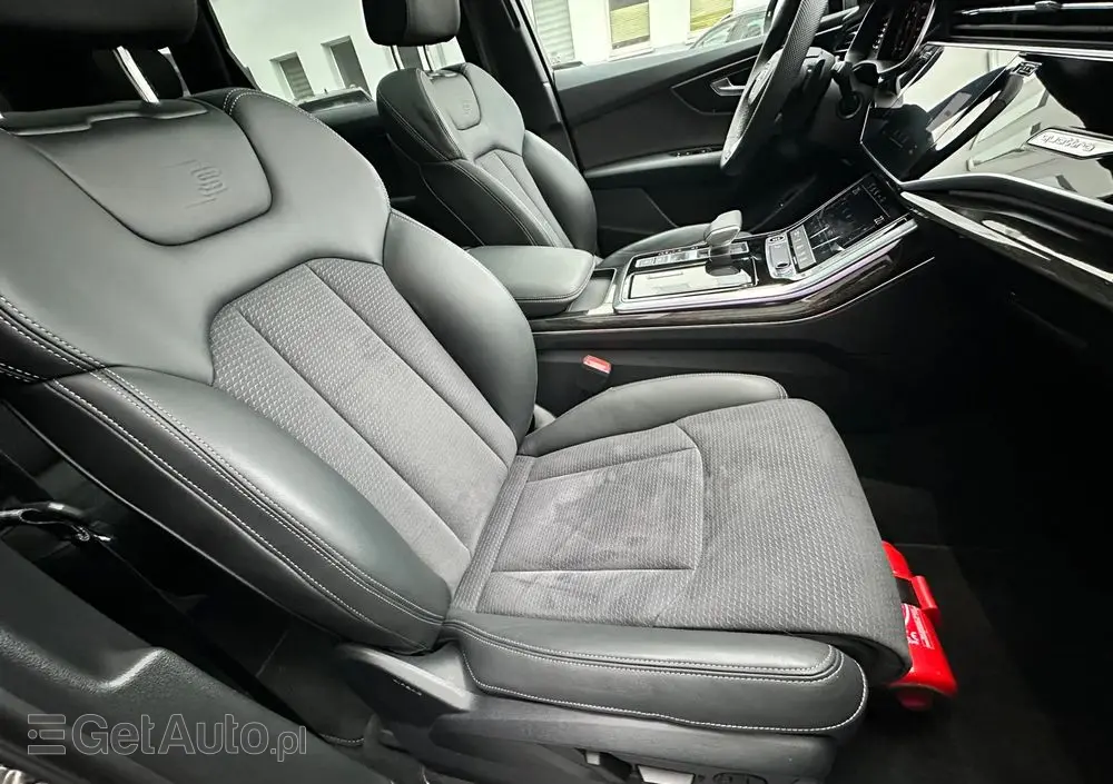 AUDI Q7 45 TDI mHEV Quattro S Line Tiptr