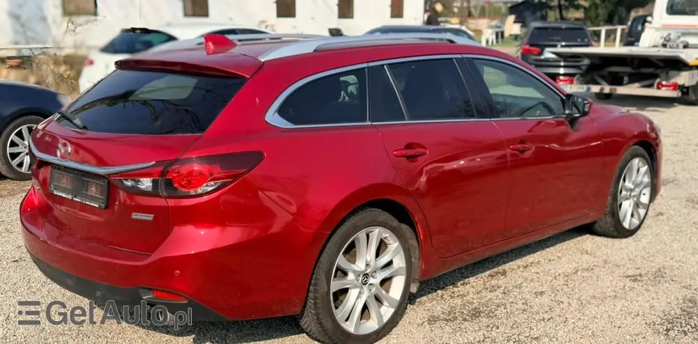 MAZDA 6 SKYACTIV-D 175 Drive i-ELOOP Sports-Line