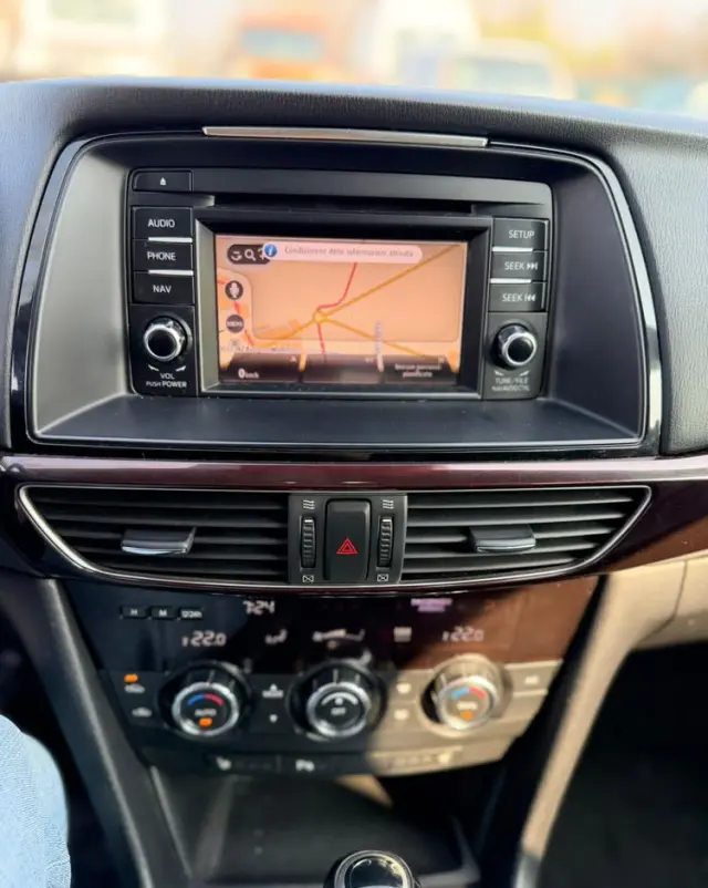 MAZDA 6 SKYACTIV-D 175 Drive i-ELOOP Sports-Line