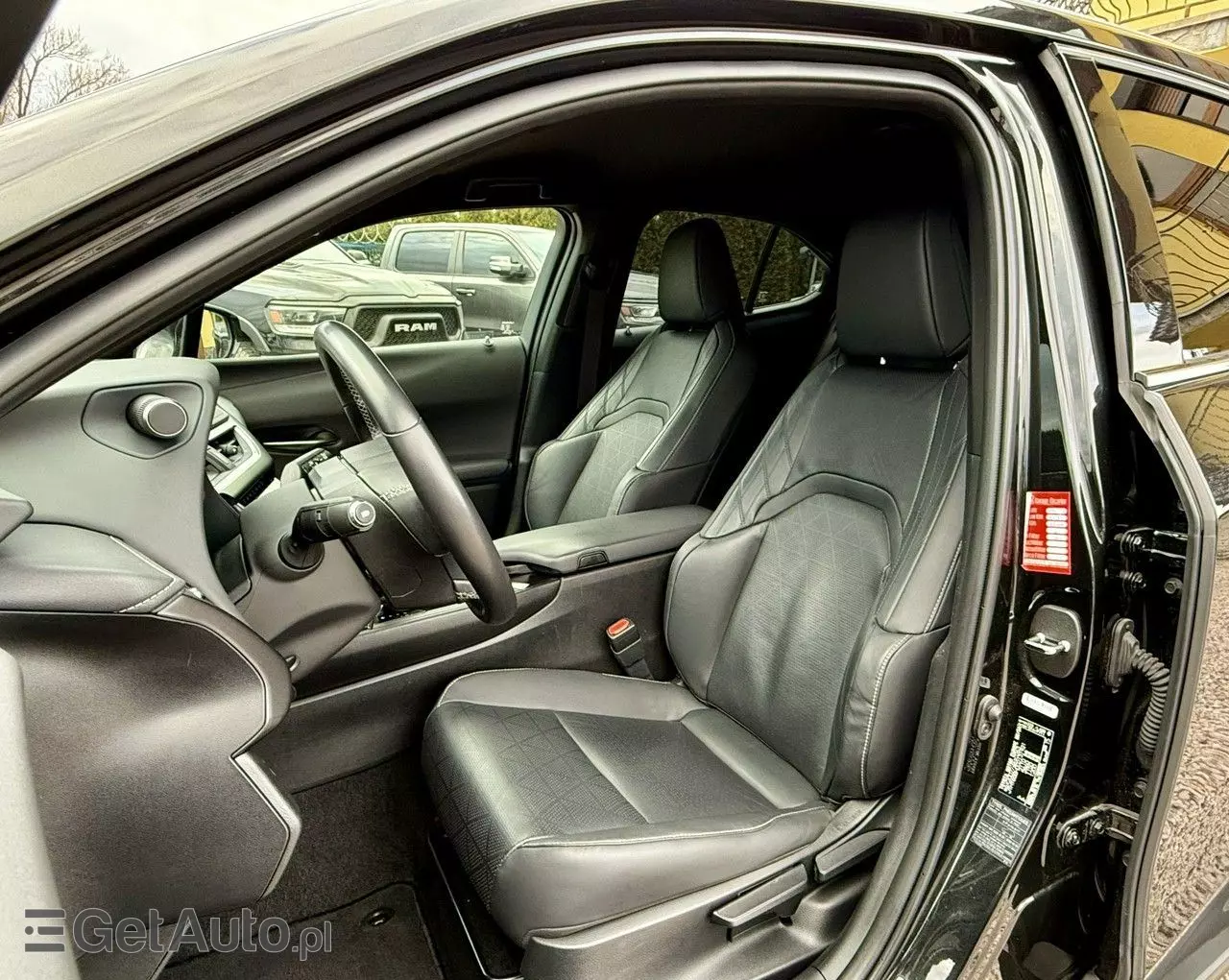 LEXUS UX 250h Luxury Line