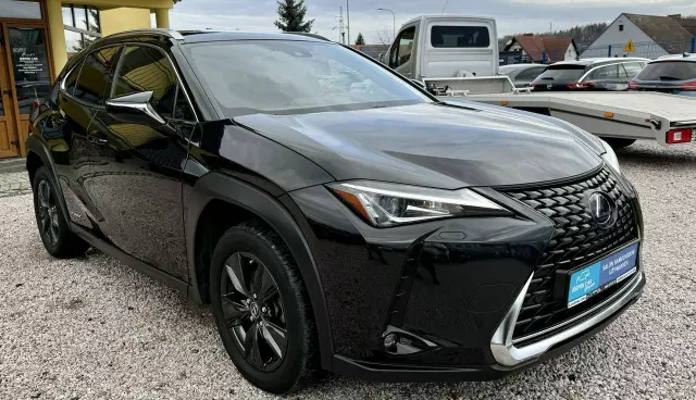 LEXUS UX 250h Luxury Line