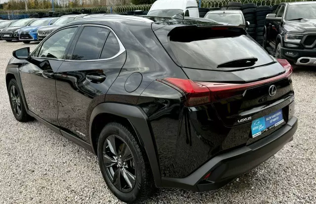 LEXUS UX 250h Luxury Line