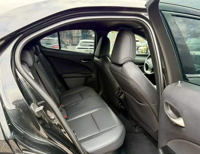 LEXUS UX 250h Luxury Line