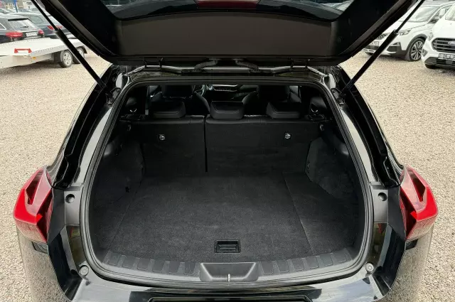 LEXUS UX 250h Luxury Line