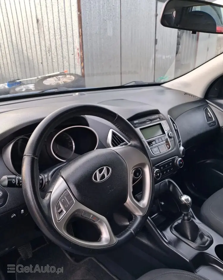 HYUNDAI Ix35 