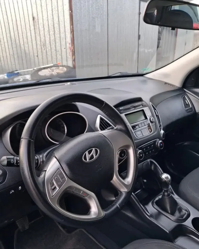 HYUNDAI Ix35 