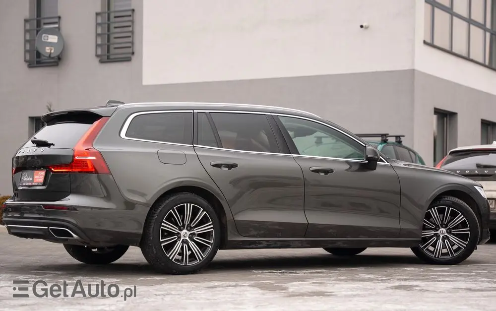 VOLVO V60 B4 B Geartronic Inscription