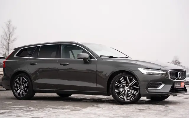 VOLVO V60 B4 B Geartronic Inscription
