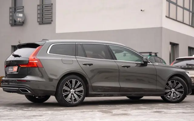 VOLVO V60 B4 B Geartronic Inscription
